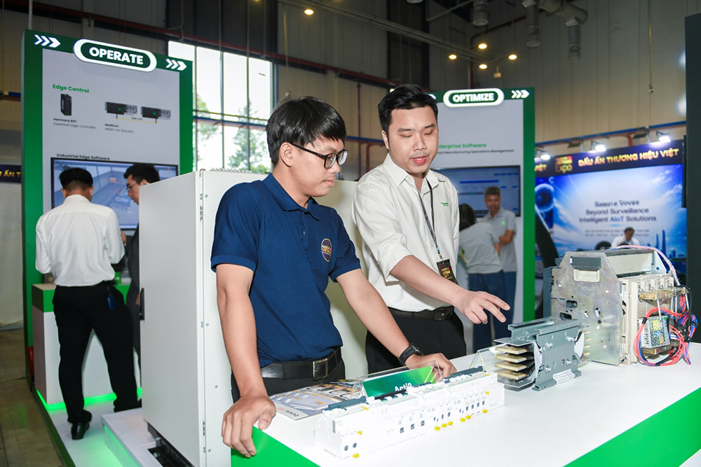 Schneider Electric: Giải pháp hạ tầng số và năng lượng xanh cho doanh nghiệp Việt trong kỷ nguyên mới - 3