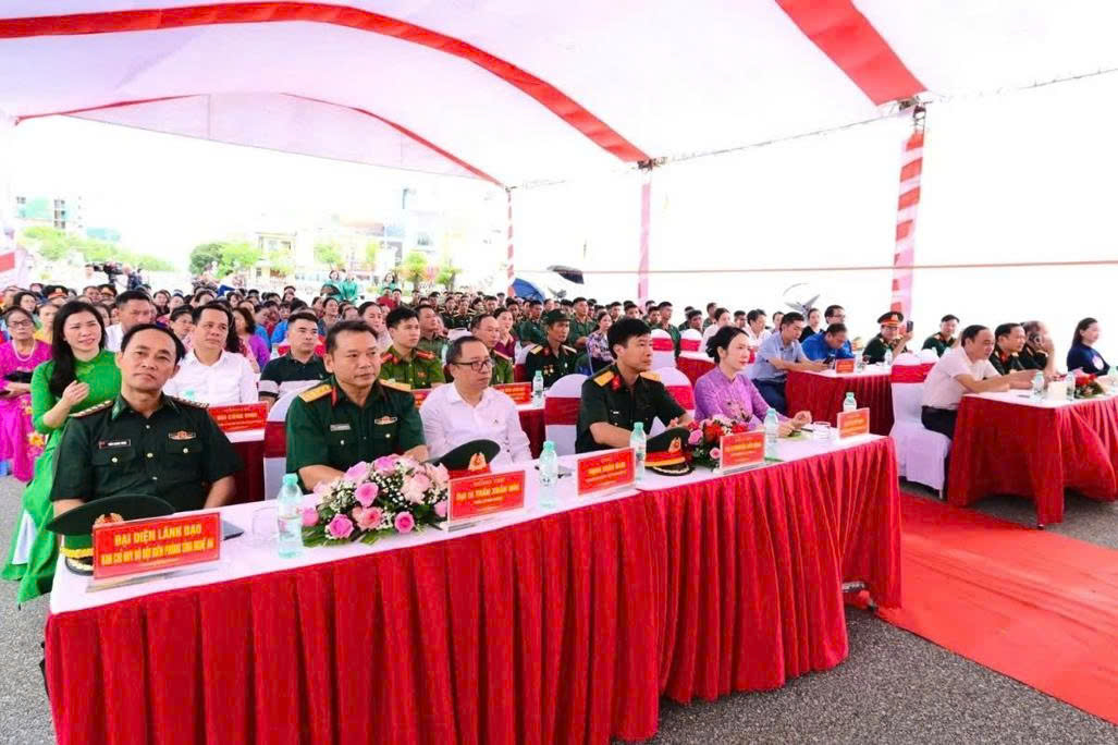 Nghệ An: Sôi nổi các hoạt động văn hoá nghệ thuật chào mừng 81 năm Cách mạng tháng Tám và Quốc khánh 2-9 - 1