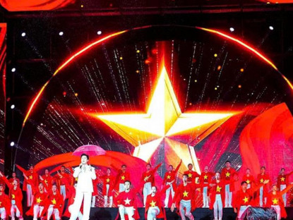 Tin Tức - Nghệ An: Sôi nổi các hoạt động văn hoá nghệ thuật chào mừng 81 năm Cách mạng tháng Tám và Quốc khánh 2-9