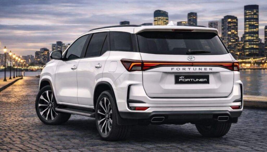 Toyota đẩy nhanh tiến độ phát triển Fortuner thế hệ mới - 2