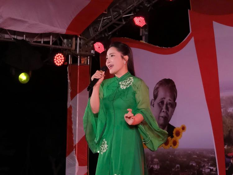 Bạch Trà và 