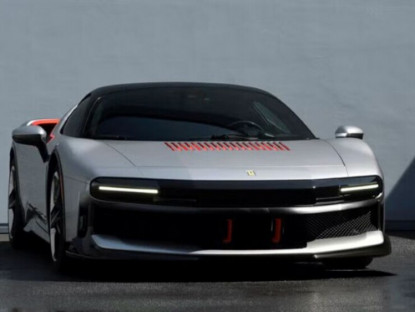Giao thông - Siêu xe Ferrari độc bản CZ26 lộ điện