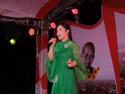 Âm nhạc - Bạch Trà và "dòng sông" âm điệu Quảng Trị