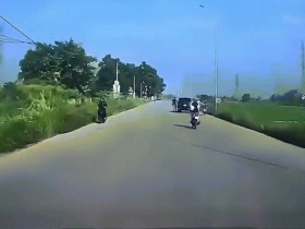 Clip: 