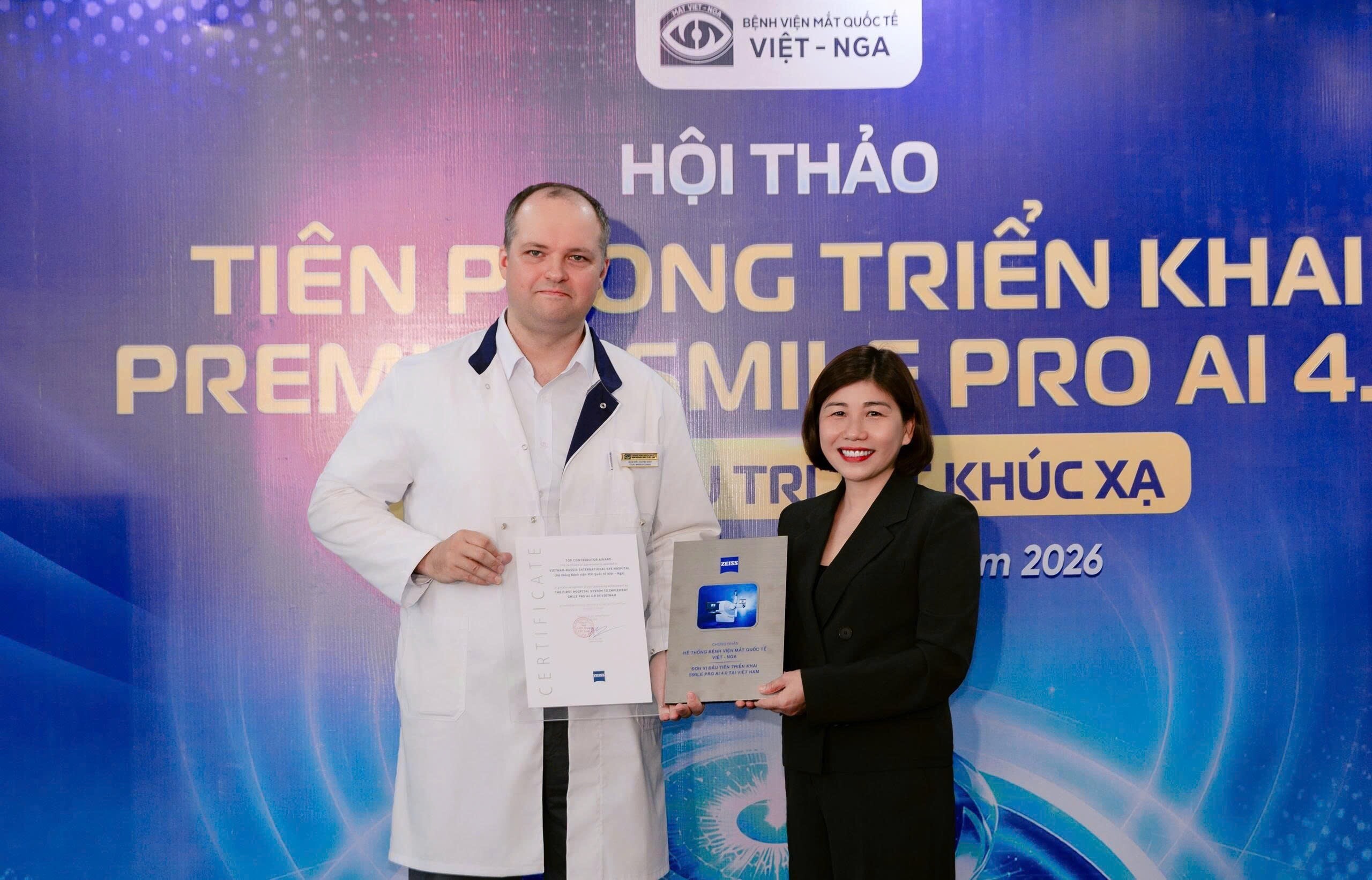 Mắt Việt – Nga xác lập Kỷ lục Việt Nam về phẫu thuật Premium SMILE Pro AI 4.0 - 3
