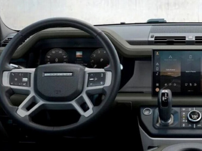 Giao thông - Land Rover triệu hồi hơn 250.000 xe vì lỗi túi khí