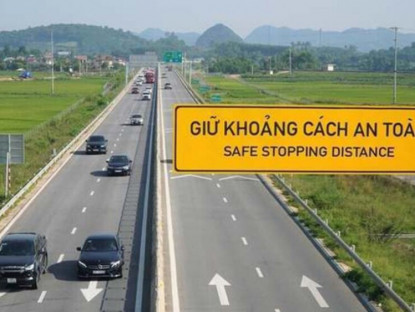 Giao thông - Giữ khoảng cách trên cao tốc: "Vùng đệm an toàn cho tài xế"