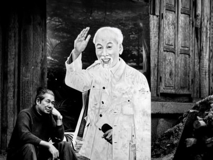 Mỹ thuật - Triển lãm Maj Trang Olson: Đi tiếp con đường của cha (Maj Trang Olson: Following her father’s footsteps)