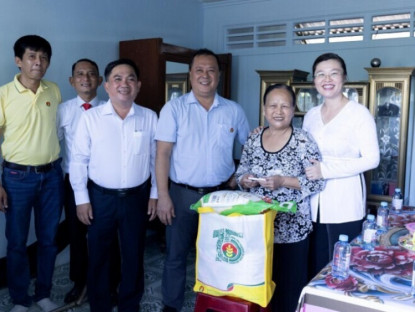 Thông tin doanh nghiệp - Thêm 55 mái ấm được Phân Bón Cà Mau trao tặng tại Thạnh Xuân, thành phố Cần Thơ