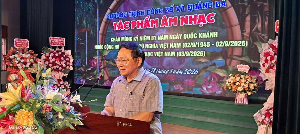 Nghệ An giới thiệu tác phẩm mới chào mừng 81 năm Quốc khánh 2-9 và Ngày Âm nhạc Việt Nam - 3