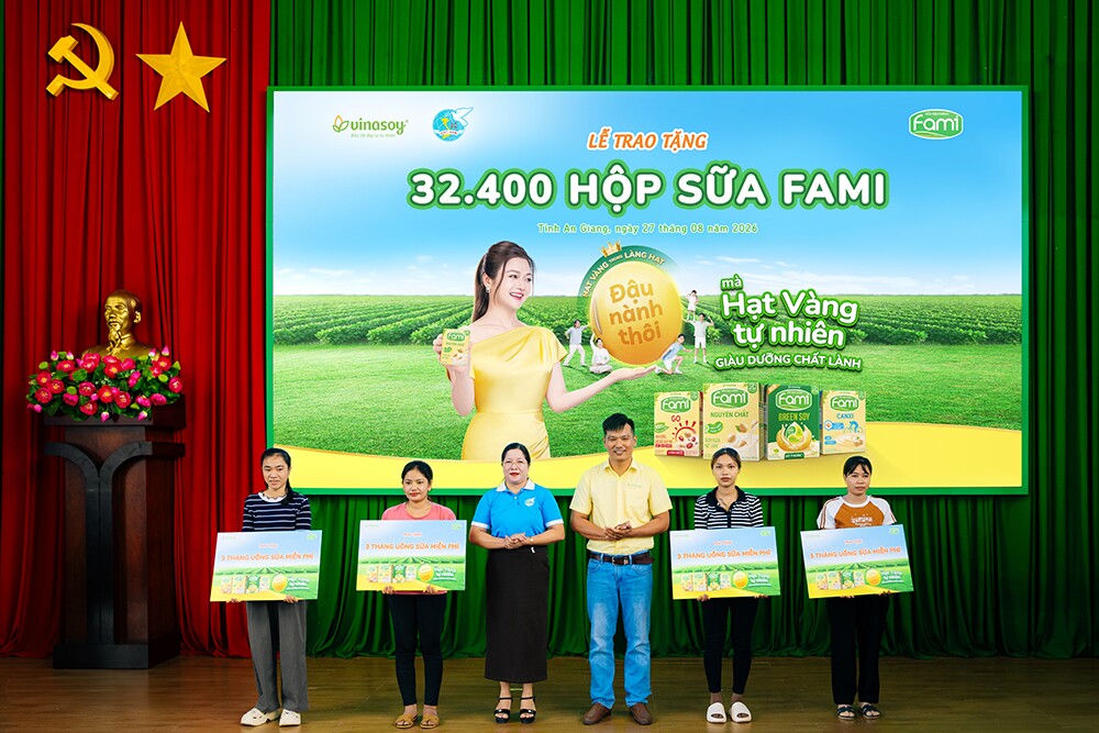 “Hạt vàng tự nhiên” tiếp tục hành trình trao dưỡng chất lành đến người dân An Giang - 1