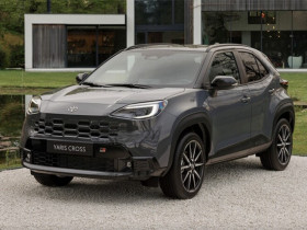 Ra mắt Toyota Yaris Cross bản nâng cấp mới, đẹp hơn và mạnh hơn