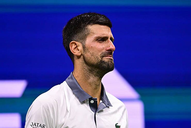Djokovic bị loại sớm ở US Open: Kiệt sức vẫn không bỏ cuộc, vừa đấu vừa khóc - 2