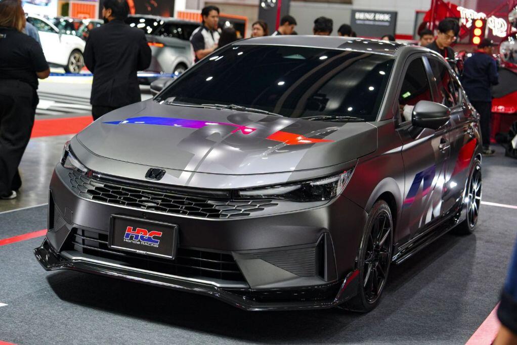 Xe ý tưởng Honda City Hatchback HRC Concept ra mắt thị trường Thái - 1