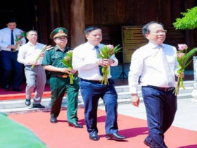 Nghệ An tổ chức Lễ dâng hoa, dâng hương tưởng niệm 57 năm ngày mất Chủ tịch Hồ Chí Minh