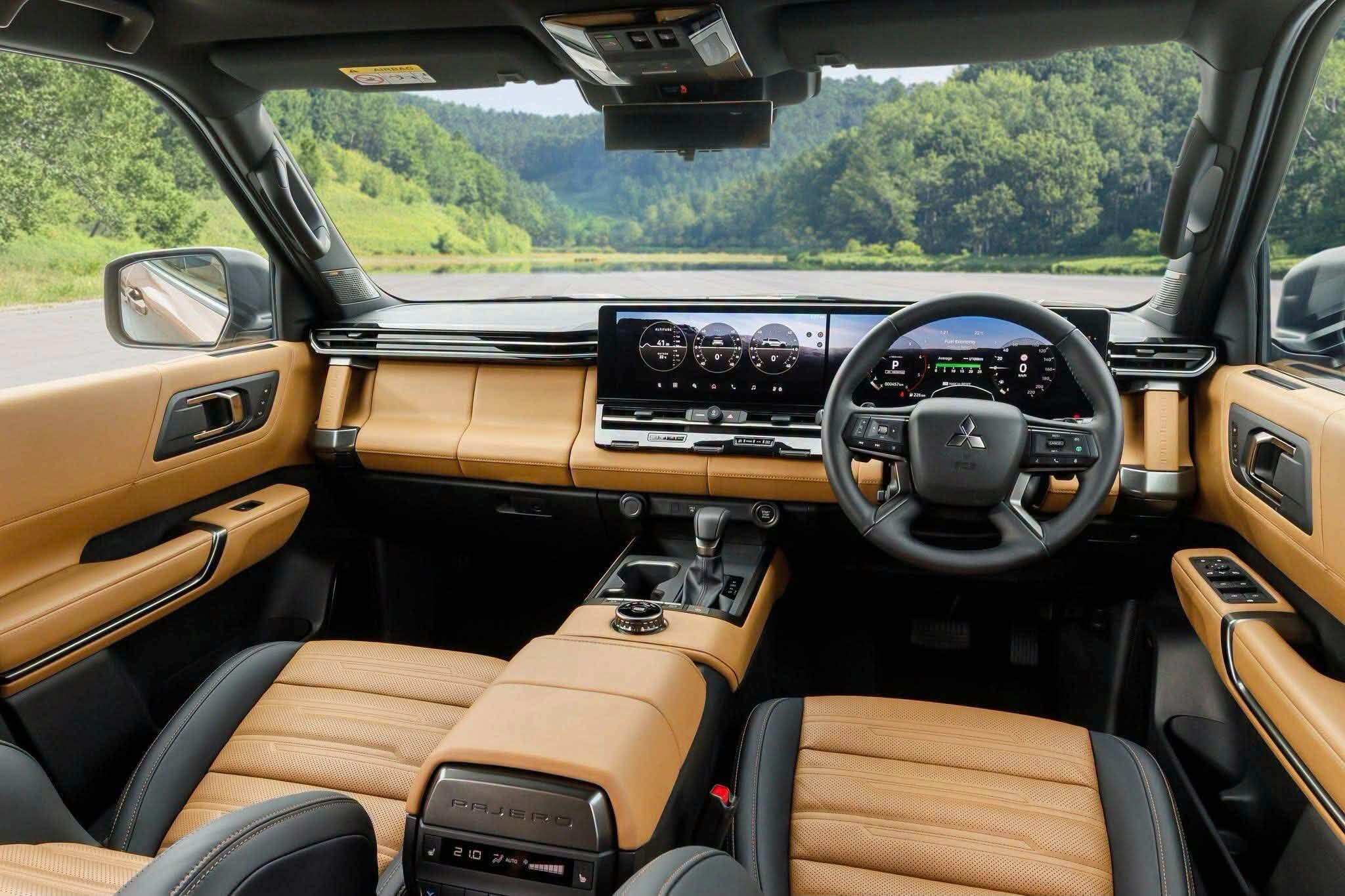 Mitsubishi Pajero thế hệ mới trình làng - 4