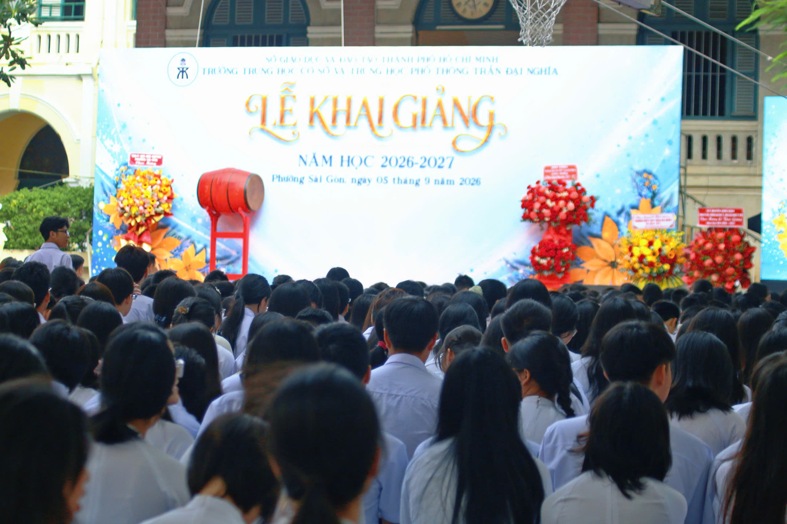 TP.HCM: Phường Sài Gòn đồng loạt khai giảng năm học mới, nhiều phụ huynh kỳ vọng vào năm học mới - 13