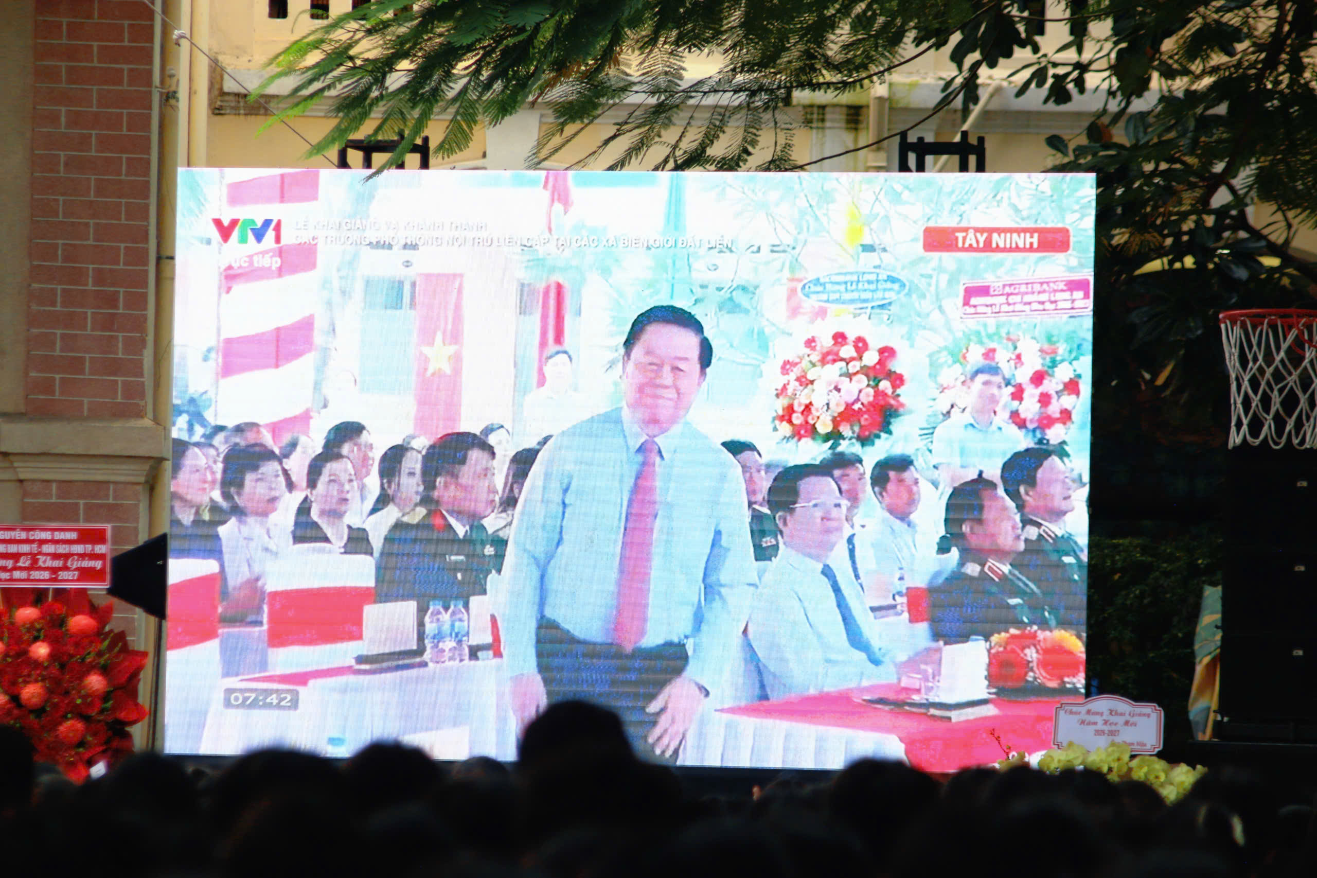 TP.HCM: Phường Sài Gòn đồng loạt khai giảng năm học mới, nhiều phụ huynh kỳ vọng vào năm học mới - 11
