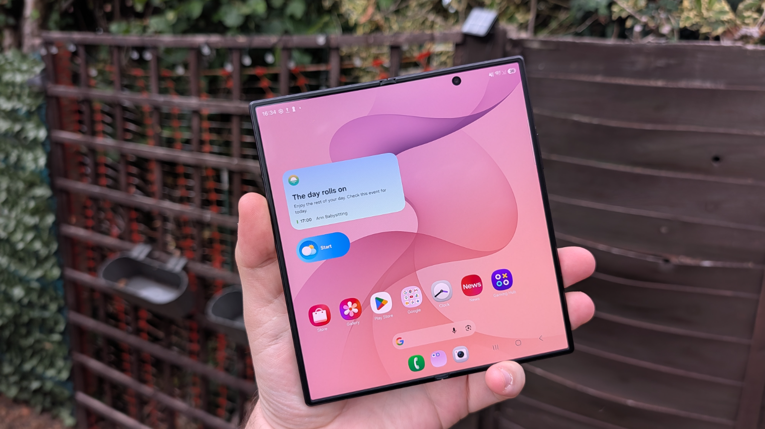 Top 5 smartphone màn hình gập đáng mua nhất tại Việt Nam - 3