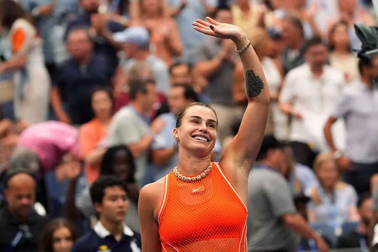 Nóng bóng tennis US Open: Sabalenka thắng nhọc, hẹn nhà vô địch Wimbledon ở tứ kết - 1