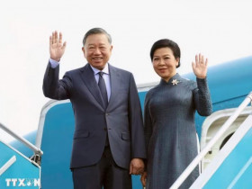 Tổng Bí thư, Chủ tịch nước Tô Lâm cùng Phu nhân lên đường thăm Nga, Pháp và dự Hội nghị Thượng đỉnh Không gian vũ trụ