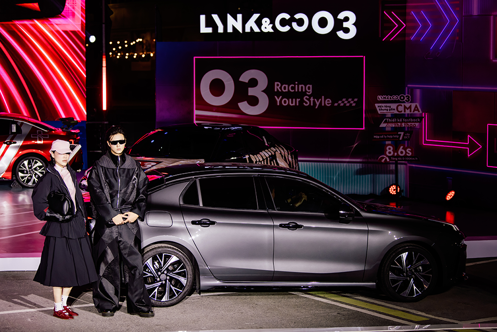 Bộ đôi Lynk & Co 03 Plus và Pro khác biệt thế nào? - 1
