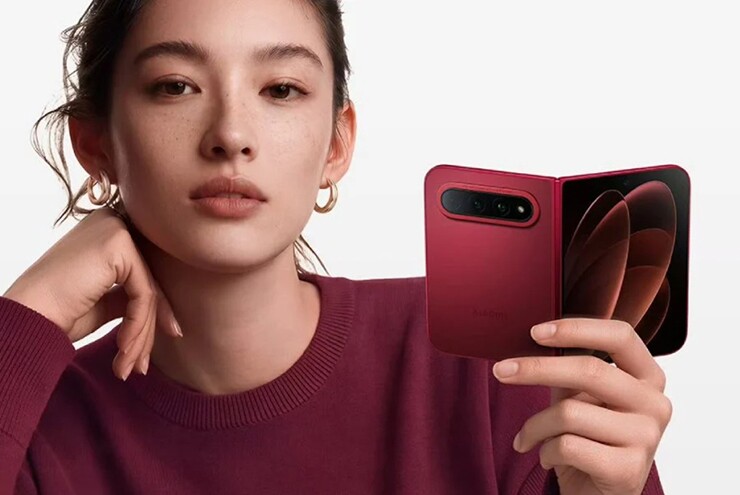 Xiaomi 18 Fold gây sốc với thiết kế gập chưa từng có - 1