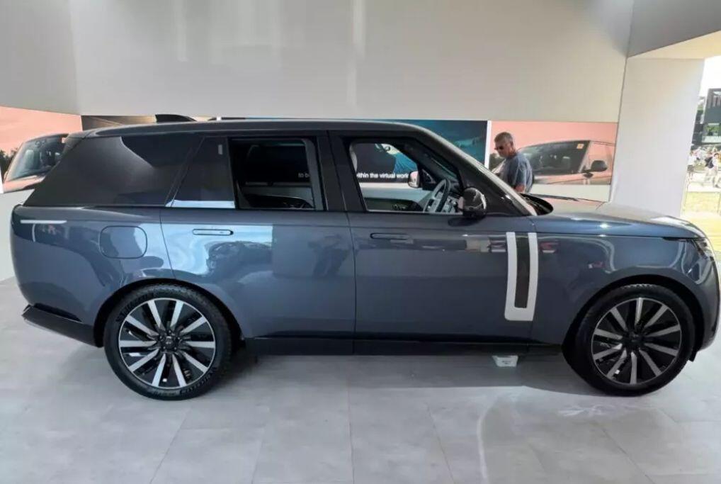 Range Rover phiên bản thuần điện Electric ra mắt toàn cầu - 2