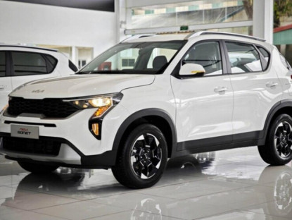 Giao thông - Kia Sonet giảm giá mạnh tại đại lý, bản AT chưa đến 440 triệu đồng