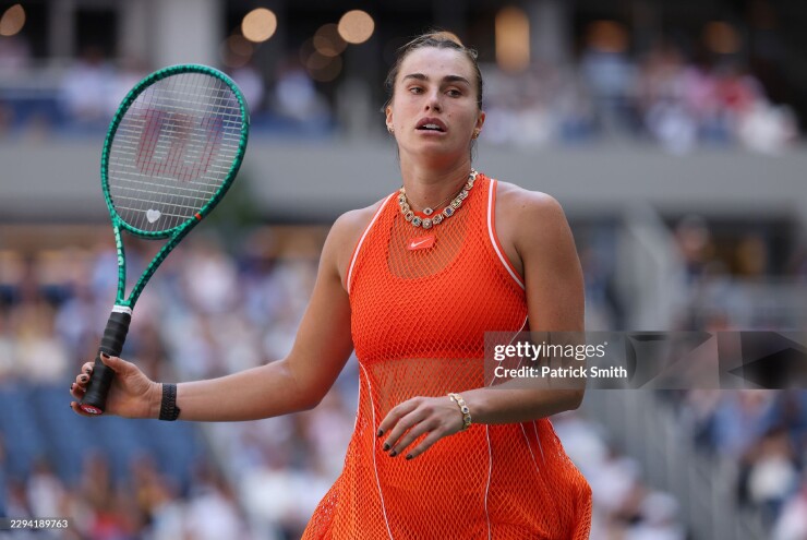Rực lửa US Open: Sabalenka thắng nhọc, Tiafoe kịch chiến 5 set tranh vé bán kết - 1