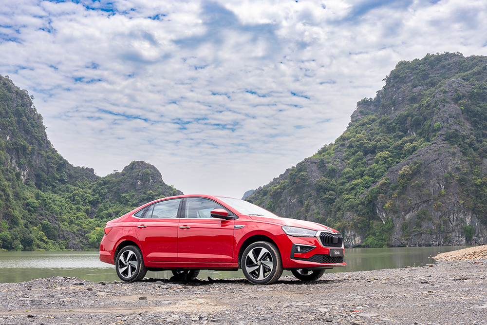 Skoda Slavia sau 1 năm lăn bánh: Định nghĩa mới về chiếc sedan đô thị thực dụng - 1
