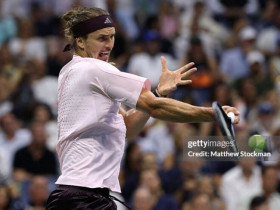 Video tennis Zverev - Van De Zandschulp: 3 set chóng vánh (US Open)