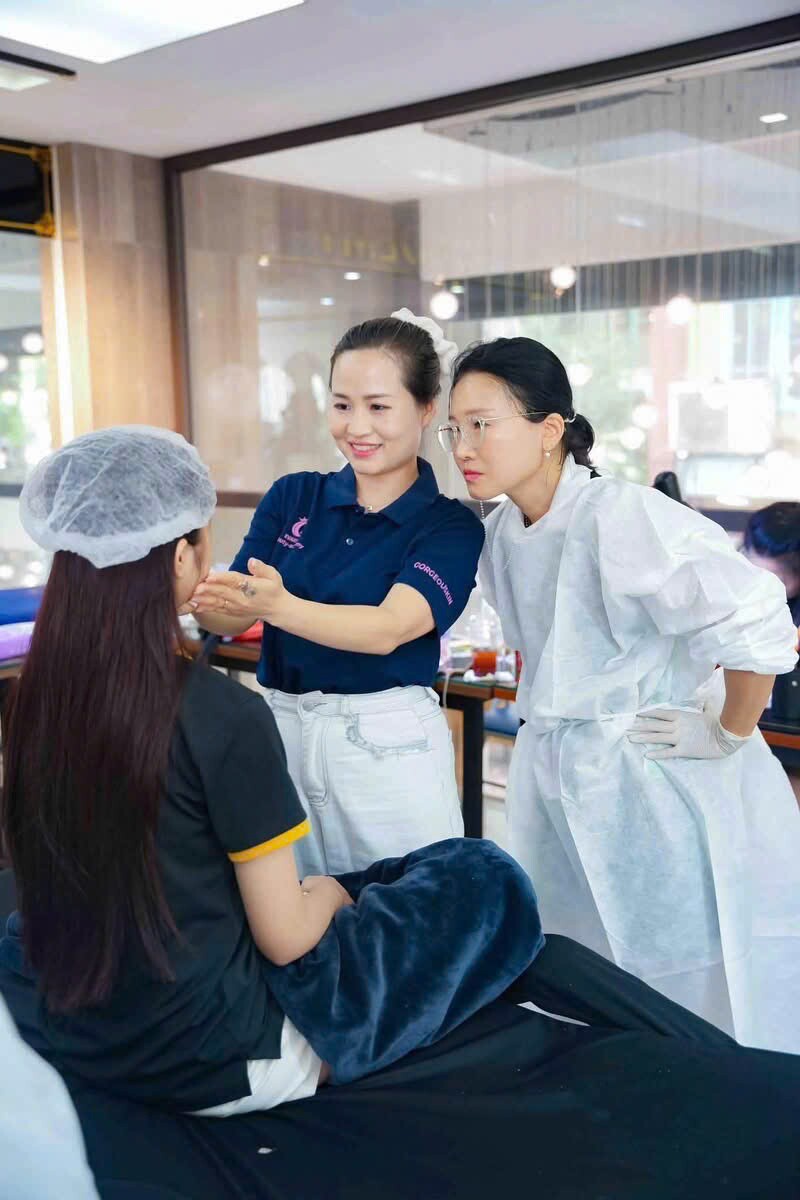 Master Thu Trang – Người thổi hồn vào từng đường nét phun thêu chuẩn quốc tế - 2