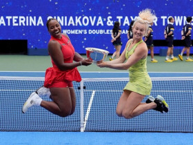 Nóng nhất thể thao tối 12/9: Townsend - Siniakova vô địch US Open, hoàn tất Career Grand Slam