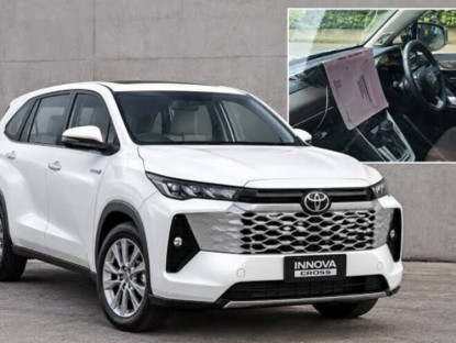 Giao thông - Toyota Innova Cross 2027 tiếp tục lộ diện với màn hình 12,3 inch bên trong nội thất