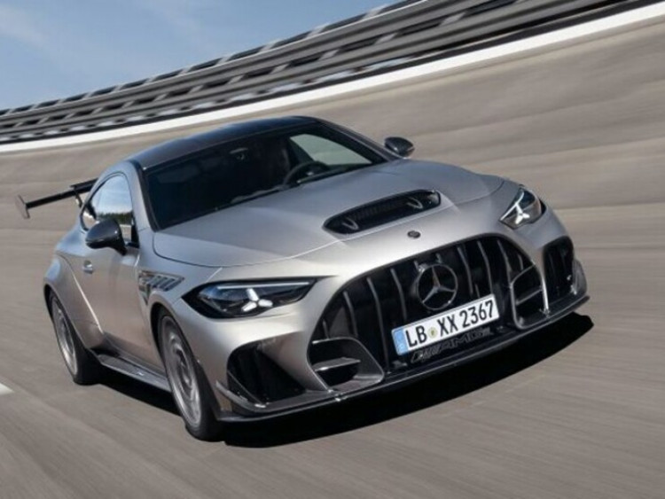 Mercedes-AMG đưa động cơ V8 trở lại dòng CLE