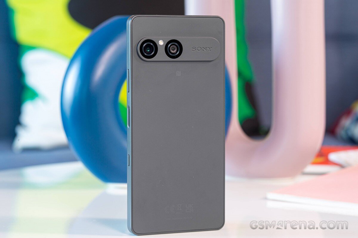 Top 6 smartphone Android giảm giá mạnh nhất trong tháng 9 - 4