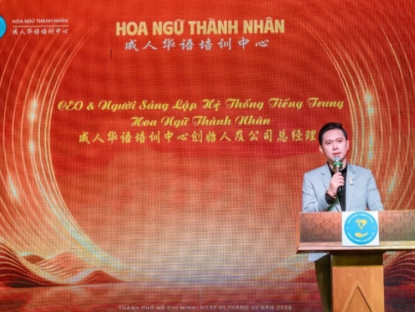 Thông tin doanh nghiệp - Chân dung chàng trai sáng lập hệ thống tiếng Trung kiêm MC song ngữ