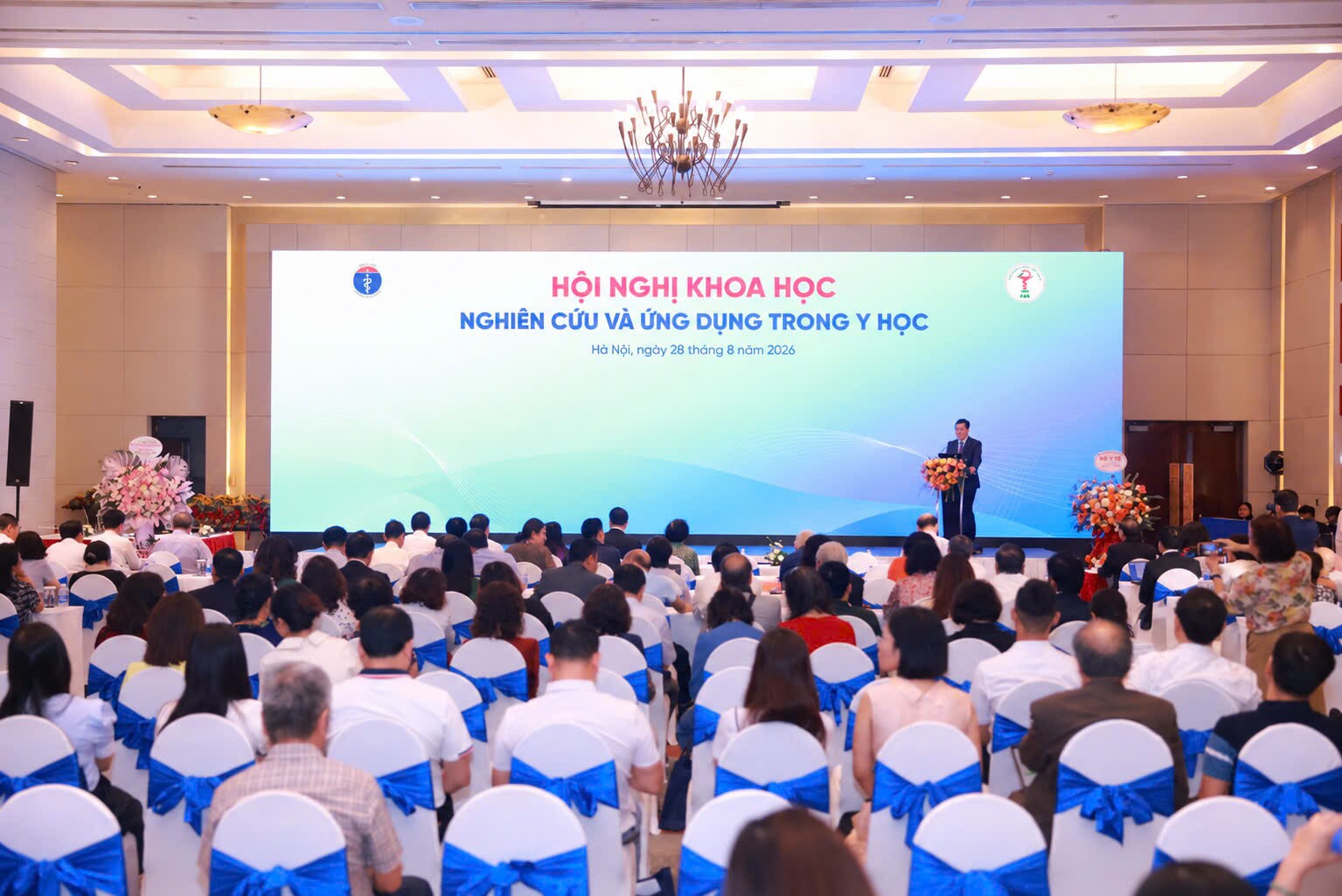 Chủ động phòng bệnh, cá thể hóa điều trị: cách tiếp cận mới trong kỷ nguyên già hóa dân số - 1