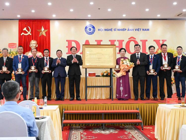 Nhiếp ảnh Việt Nam trước yêu cầu đổi mới mạnh mẽ trong kỷ nguyên số