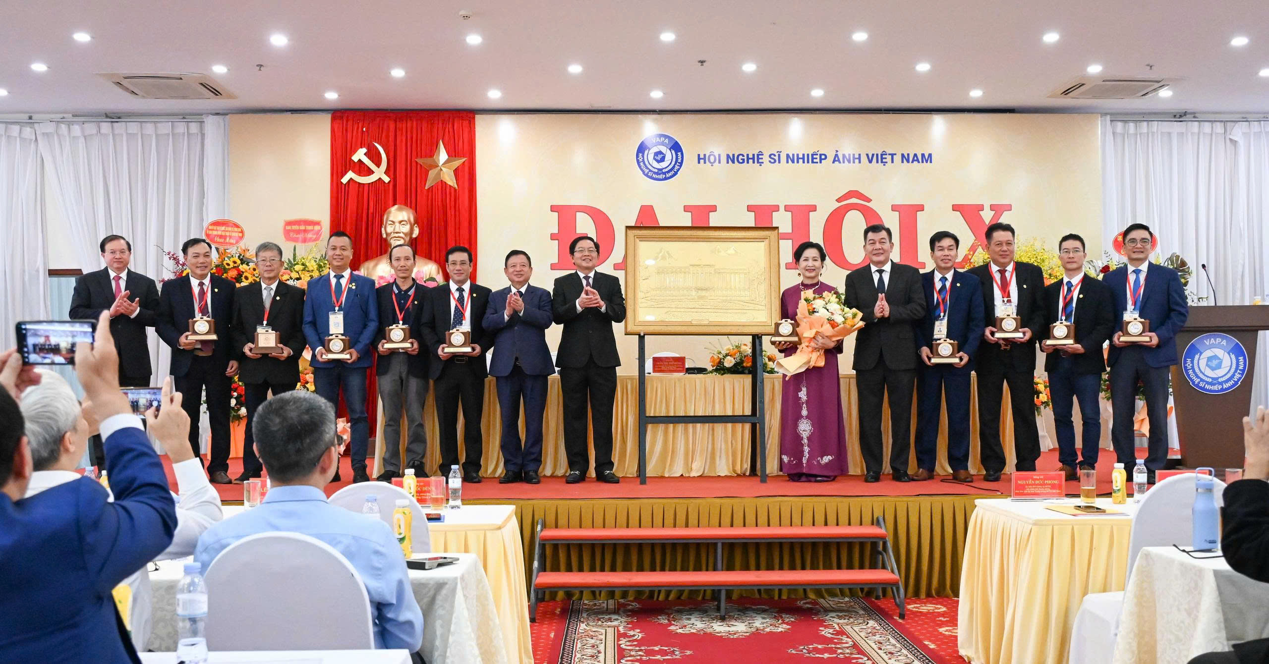 Nhiếp ảnh Việt Nam trước yêu cầu đổi mới mạnh mẽ trong kỷ nguyên số - 1