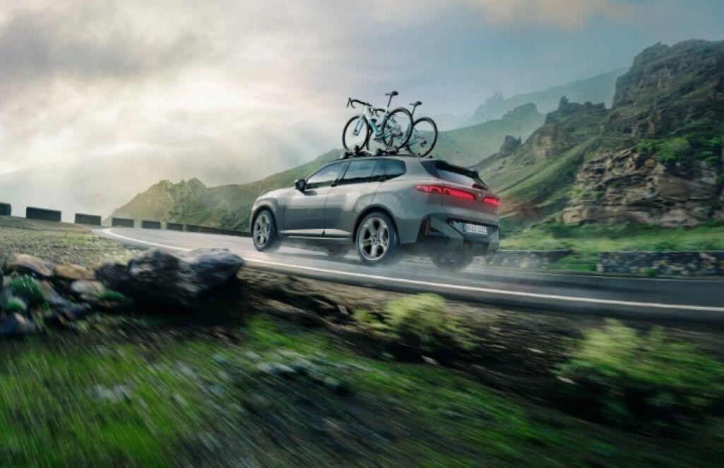 Điểm qua các mẫu phụ kiện trên dòng xe BMW X5 M Performance mới - 3