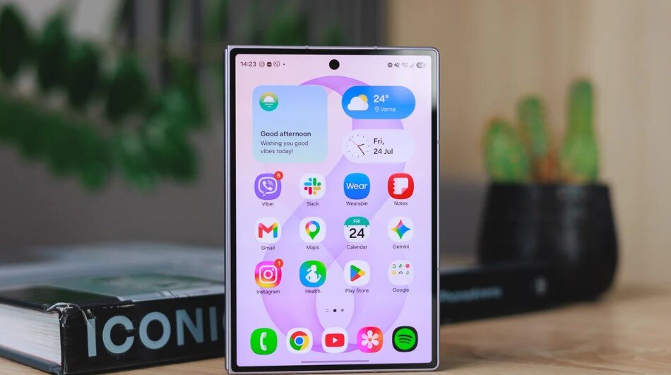Galaxy Z Fold8 vẫn là "ông vua" của phân khúc điện thoại màn hình gập - 3