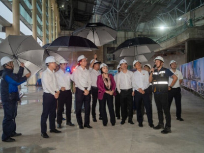Thông tin doanh nghiệp - Nguyên lãnh đạo Đảng và Nhà nước đến thăm các dự án APEC đang thi công ‘thần tốc’ tại Phú Quốc