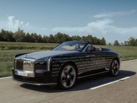 Rolls-Royce trình làng mẫu xe Nightingale đặc biệt giới hạn