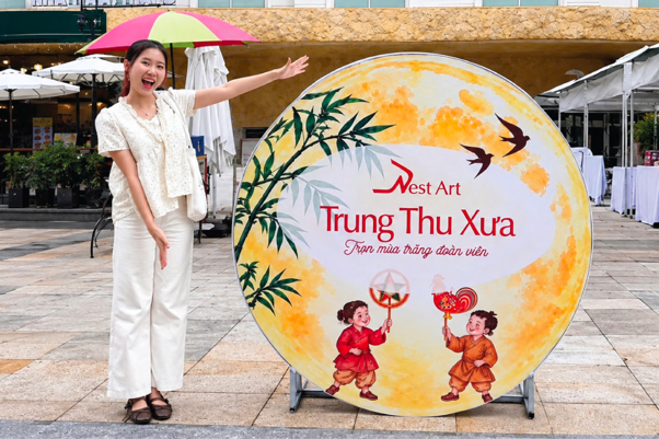 Giải mã "Siêu Trăng khổng lồ" bất ngờ xuất hiện tại Nha Trang - 2