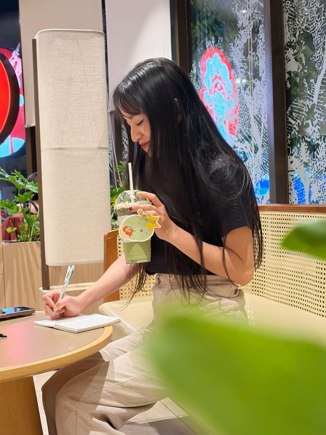 Đa dạng sắc thái matcha đưa “Hoàng Tử Bé” qua từng trang sách trở về bên tách trà - 2