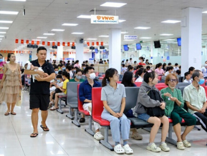 Thông tin doanh nghiệp - Sau nhiều năm chờ đợi, Việt Nam đã chính thức có vắc xin phòng tay chân miệng, tiêm tại VNVC