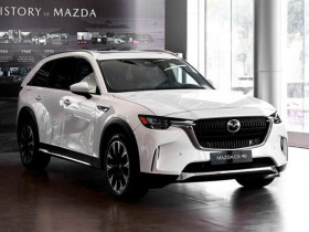 Mazda CX-90 PHEV bất ngờ giảm giá hơn 80 triệu đồng tại đại lý