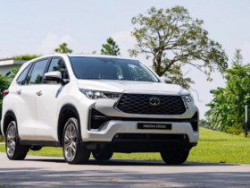 Xe hybrid ưu đãi mạnh trong tháng, cơ hội mua xe giá tốt cho khách hàng Việt